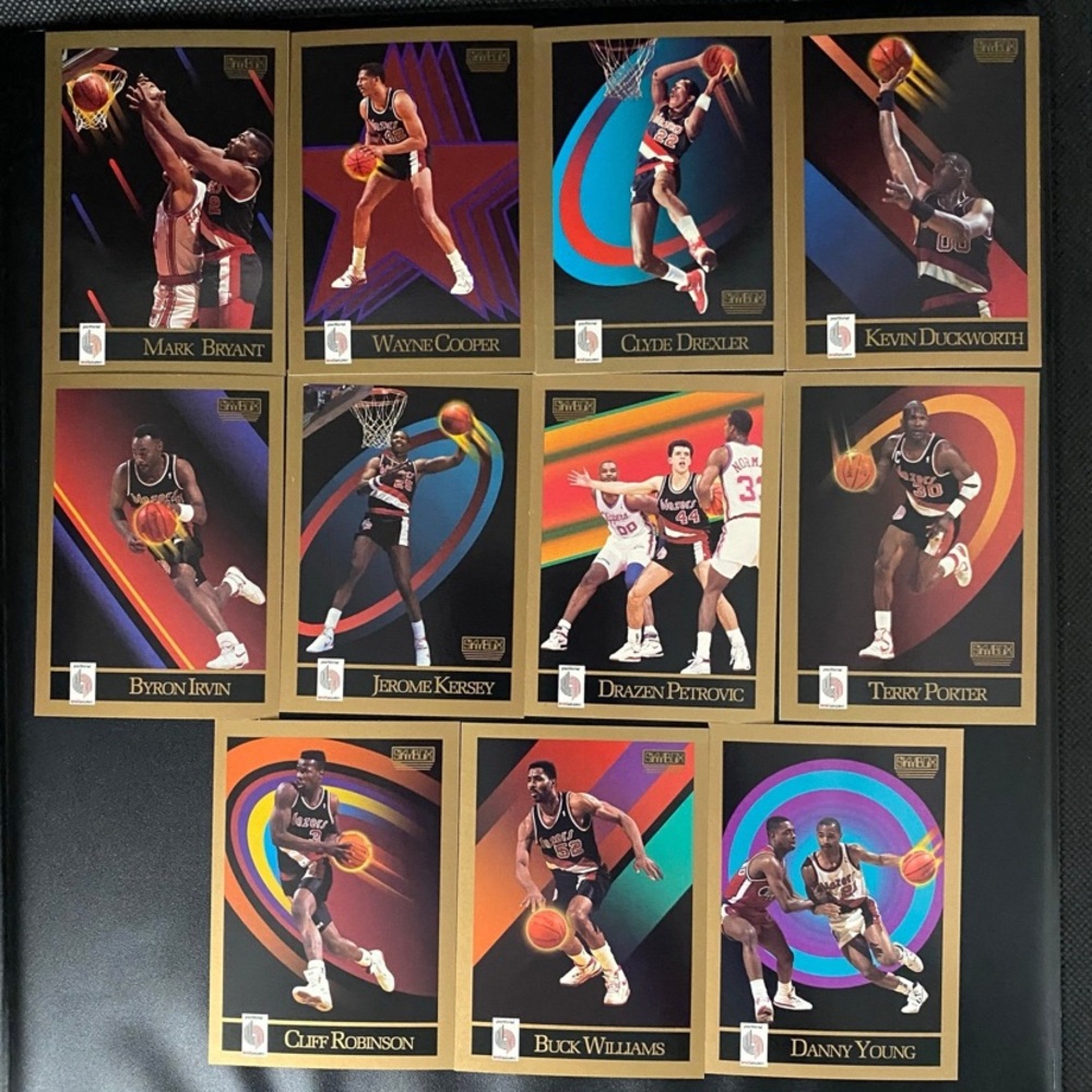 11 Portland Trail Blazers 1990-91 SkyBox Basketball Cards Inaugural Edition Lot